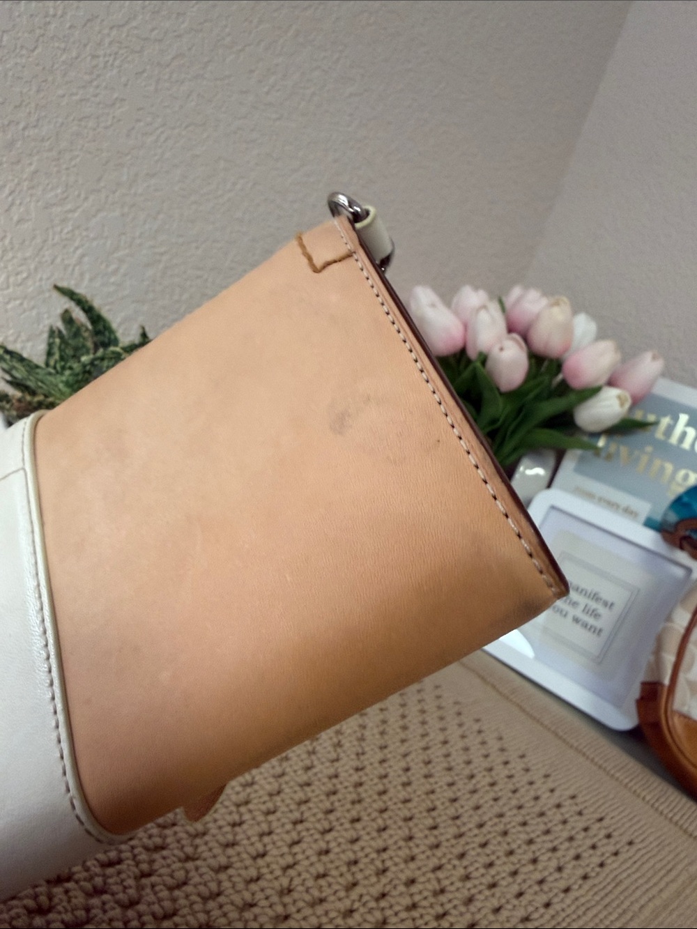 Coach Legacy Leather Wristlet Clutch Wallet Natural Vachetta White Trim M3B-6694 - Picture 9 of 11